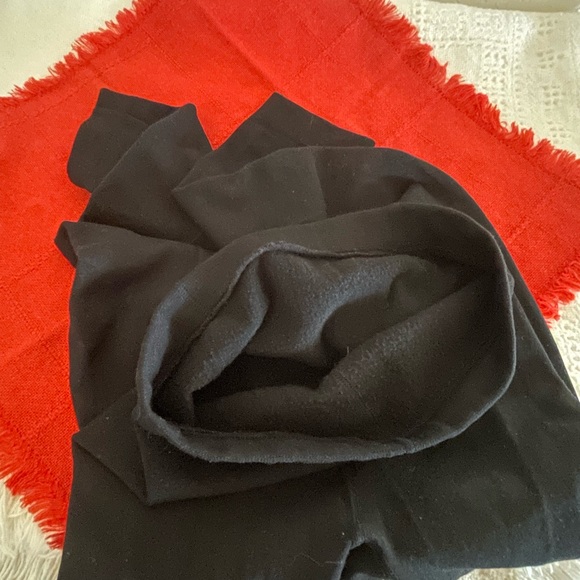 Used Womens Solf Stretch Black Leggings. - Picture 2 of 4